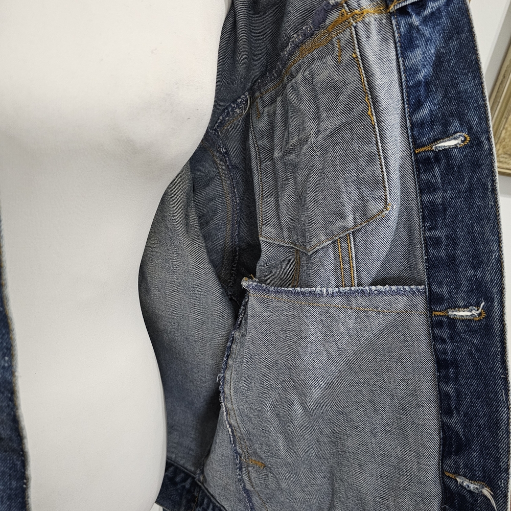 Vintage 90s Disney Store XL Denim Jacket Mickey And Friends - Picture 9 of 13